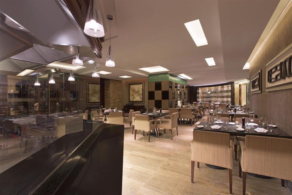 Four Points By Sheraton Hotel 5*
