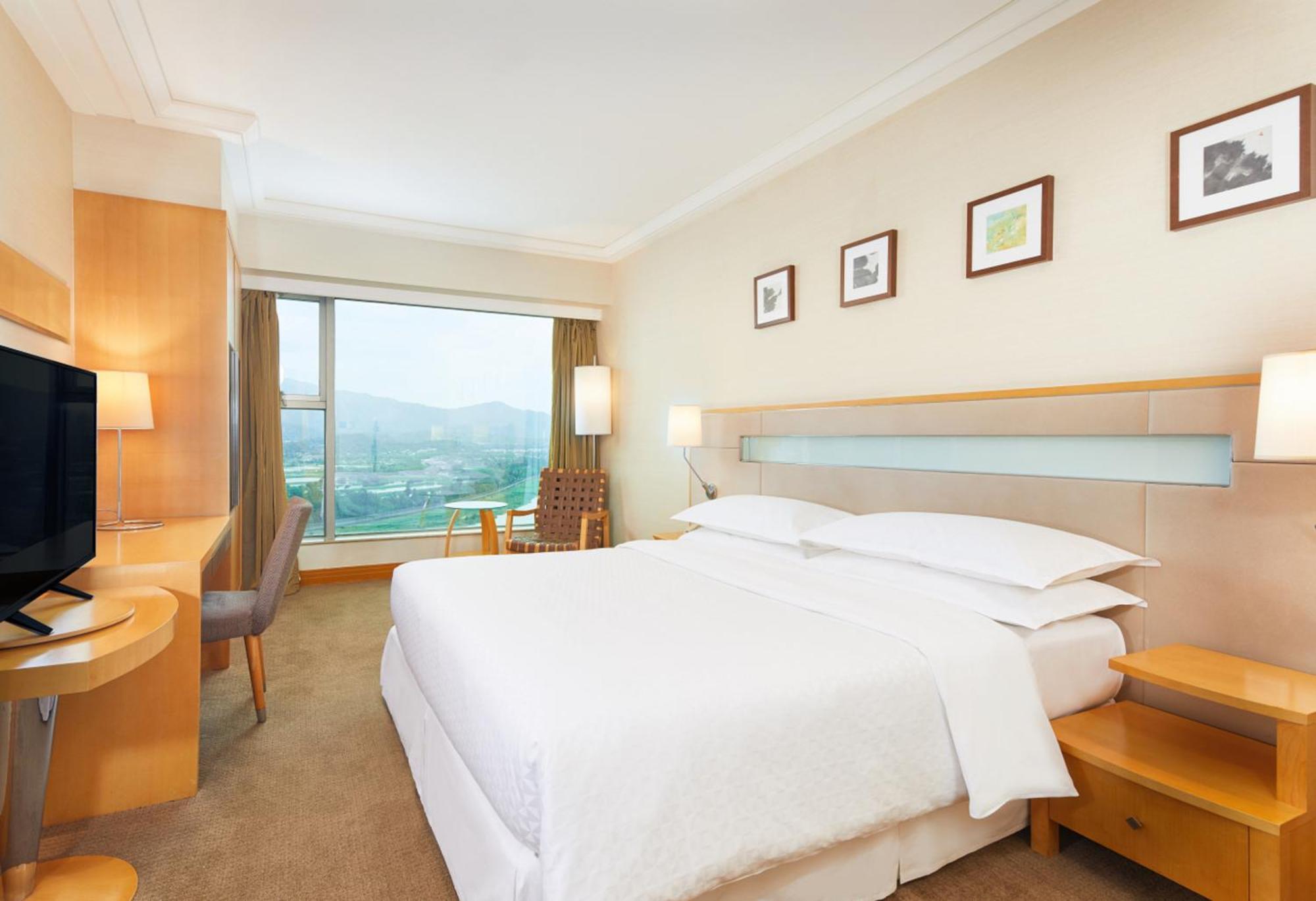 酒店 Four Points By Sheraton 5*